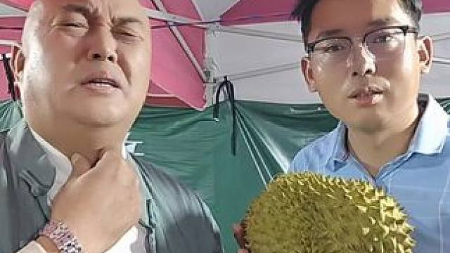 瓤是臭的 #喜欢吃榴莲的看过来 #认真开玩笑 #来过来尝尝这个