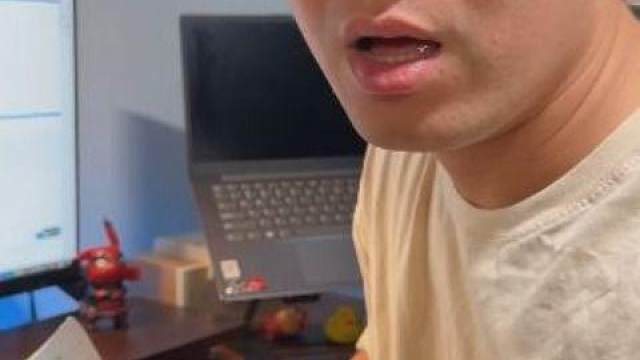 没想到一个小小的橄榄，这么表里不一！#零食 #橄榄 #甘草橄榄 