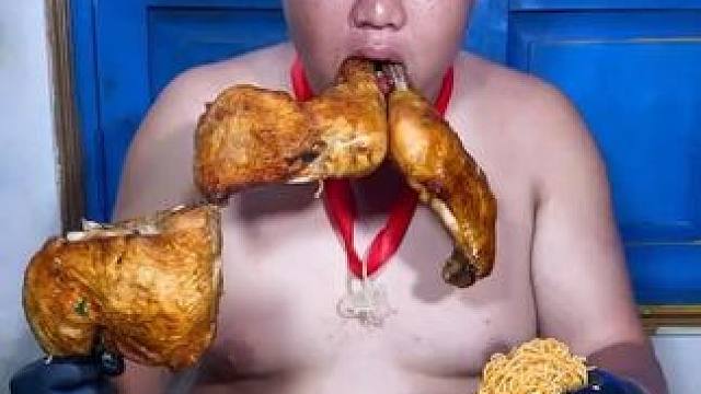 ToRung搞笑 哪里出了问题啊
#搞笑 #解压 #哈哈哈娱乐一下 #哈哈哈娱乐一下