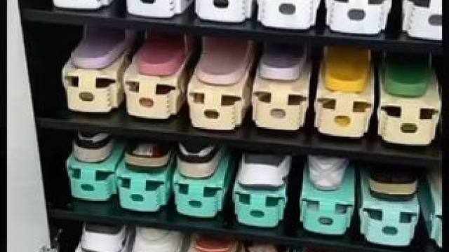 家里的鞋柜不够用，可以试试这个#双层鞋架 ，有了它鞋柜就能多放一倍的鞋子，鞋柜整洁又美观#鞋架  #