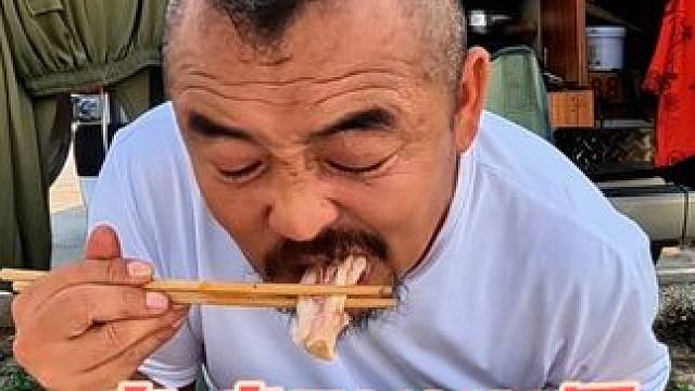 8000里高速挑战，露营唐山大安服务区，晚餐白加啤