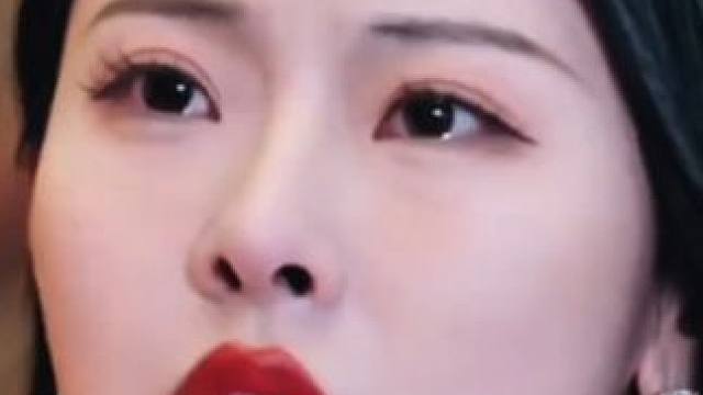 #火爆短剧来袭好看又上头的短剧 #因为一个片段看了整部剧 #百亿好剧好看计划 #谁说反派不能当主角 