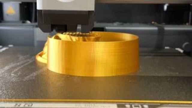 托尼老师的洗剪吹还是挺酷的~ #3d打印 #玩个很新的东西 #解压