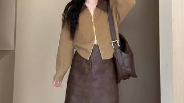 高腰收腰太适合微胖女生了！好显瘦 #微胖穿搭 #显瘦遮肉 #谁穿谁好看系列 #初秋穿搭 #时髦精