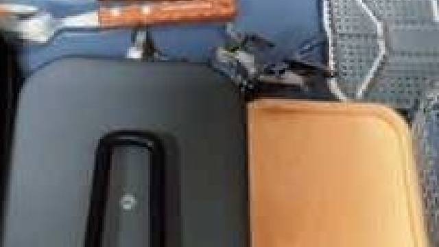 柯曼泄压饭盒套装 #柯曼 #饭盒 #露营⛺ #户外 #每一帧都是热爱 每天的坚持不是为了感动谁，也不