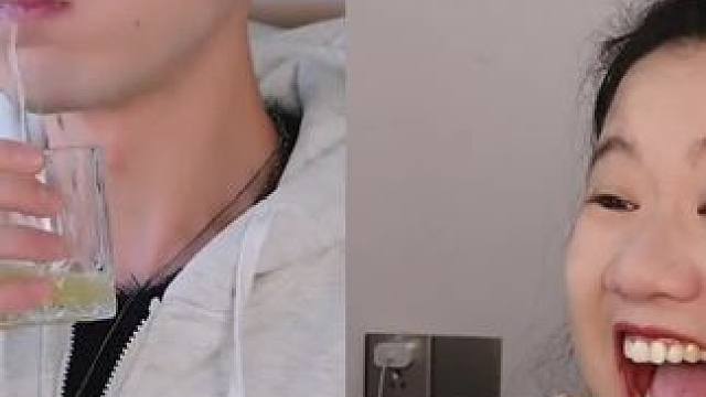 沙雕剧情真搞笑，嘴巴榨甘蔗汁，你见过吗？#日常吐槽