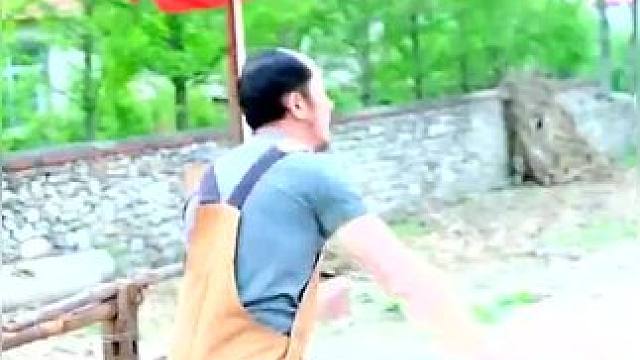 下载《西瓜视频》，免费观看精彩后续/精彩海量免费短剧免费看......  #因为一个片段看了整部剧