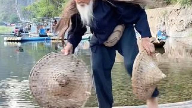 #游山玩水释放心情 #漓江渔翁 #就想在桂林看山山水水 #旅行推荐官