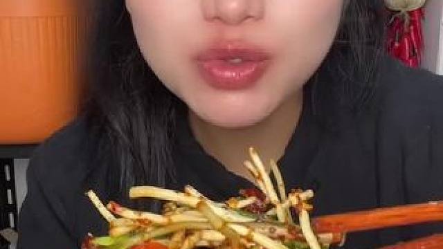 #鱼腥草 #下饭菜 #折耳根 #腊味 #川味美食