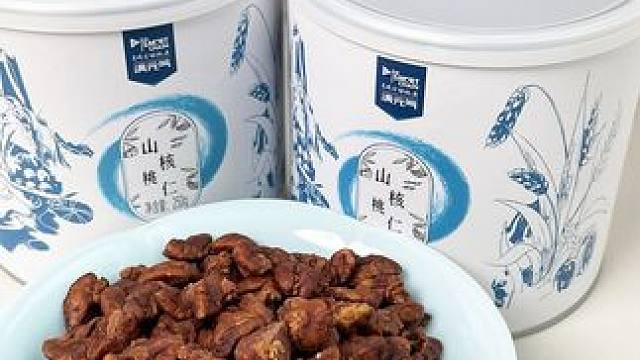 山核桃好吃不好剥，这款山核桃仁也太懂吃货了，粒粒饱满，一口一个根本停不下来