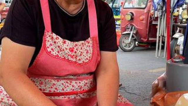 #家乡特色 #石子馍夹凉粉 #真材实料才能做出好味道 #忘不了的童年味道 #你们吃过吗