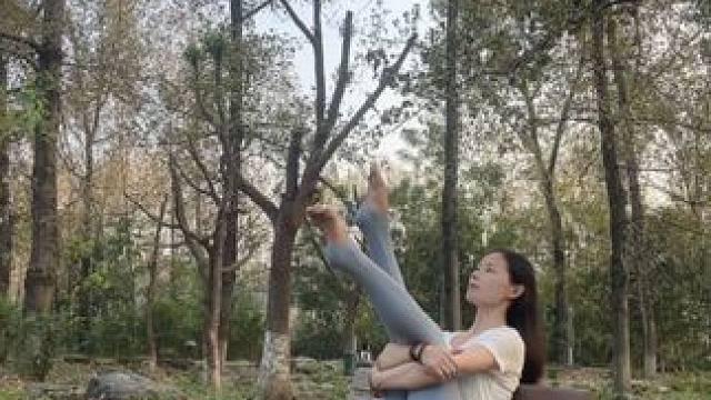 #瑜伽体式分享 #享受安静 #户外瑜伽