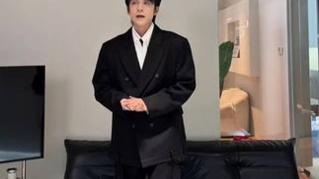 这套西装有两把刷子 #男生穿搭 #穿出高级感 #ootd穿搭 #西装杀 #西装