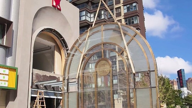 不可思议！让路人回头率达 99% 的竟是无锡顶豪会所的这个场景..