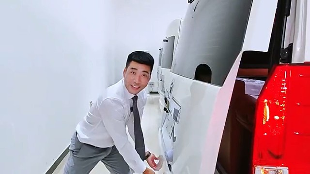 这商务车还是可以的呀