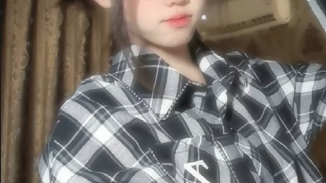 很外向，上班想坐老板的位置。