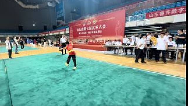 圆你一个武侠梦 所有坚持都不被辜负，功夫非朝夕，习武要趁早#每个动作都是用汗水换来的 #努力孩子会发