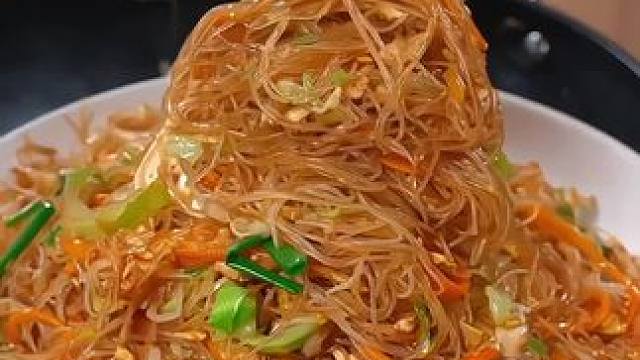 早餐宵夜不知道吃什么就试试炒米粉，百吃不厌