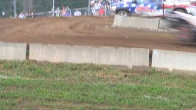 一翻一个不吱声 