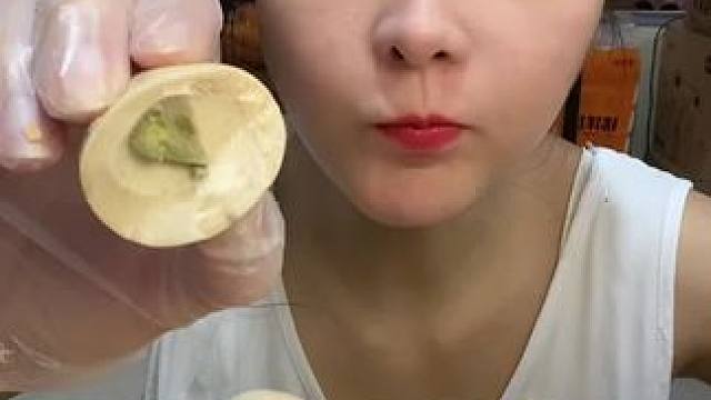 #吃货的世界唯有美食不可辜负 #不敢想象这一口多好吃 #从来没吃过这么好吃的东西 #好好吃饭好好生活