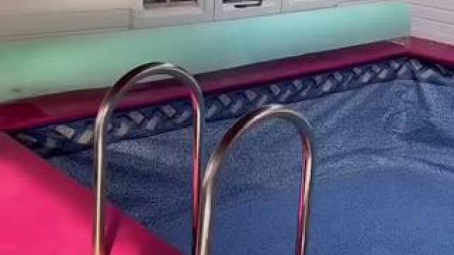 更换泳池防水保护层#dou上热门 #专业的事情交给专业人去做 #是时候展现真正的技术了 #解压