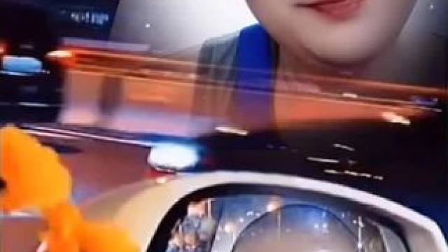 删了联系方式☞却删不掉聊天的记忆。