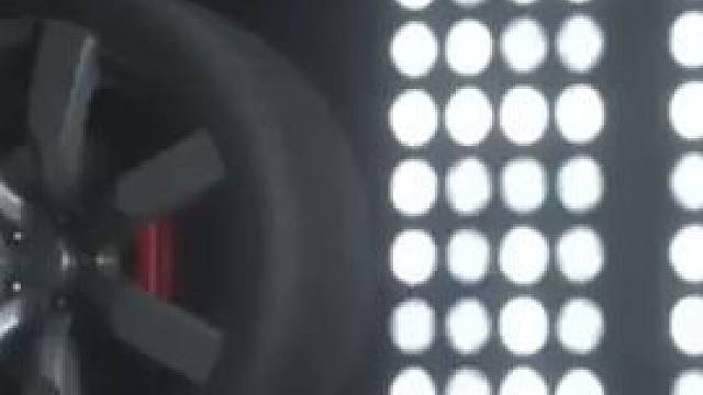 转载国外博主的修车搞笑视频第二集#热门 #修车搞笑段子 #搞笑合集 #修车日常 #国外生活