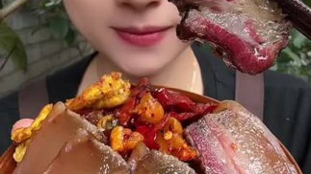 #农家烟熏腊肉 #腊味 #下饭菜 #川味美食