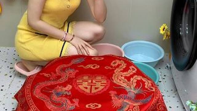 #兔耳脸盆架  可以收纳多个脸盆，家里的鞋刷都可以挂上去，还不占空间#免打孔  #小兔脸盆置物架