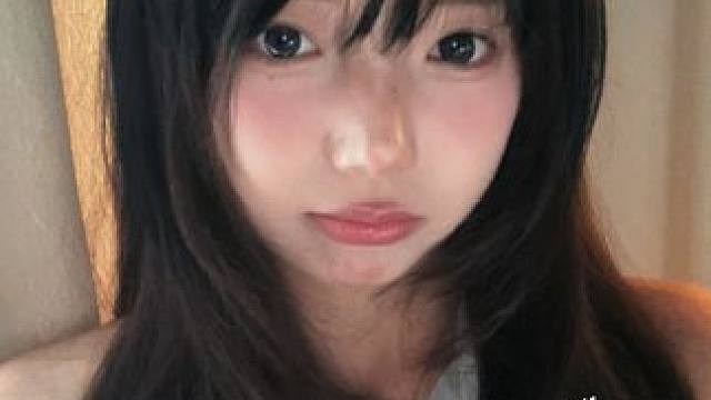 古早感，这题我会！！在家就能拍出来！
#古早感#化妆 #妆教 #低像素 #自拍