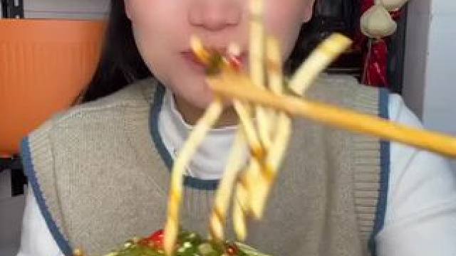 #美味下饭菜 #腊味 #麻辣鲜香 #凉拌折耳根