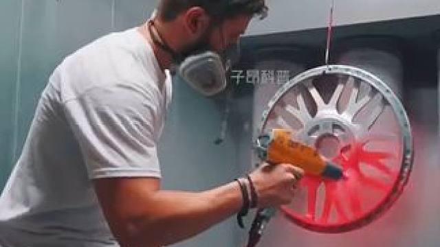 粉末喷涂是如何完成的？