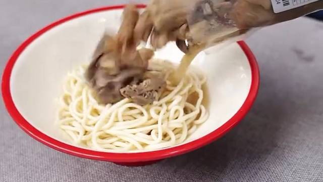 做牛杂生意不要再去市场拿货了！