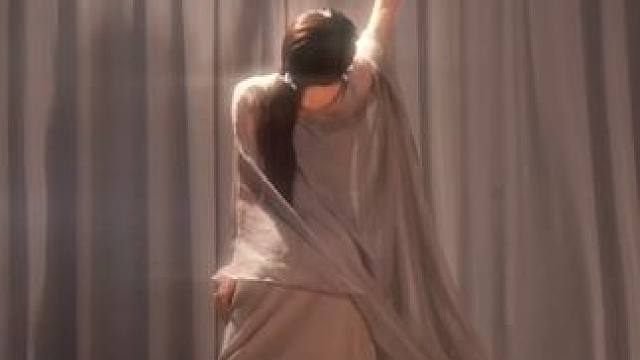 落叶的位置#舞蹈 #关键词 #氛围感