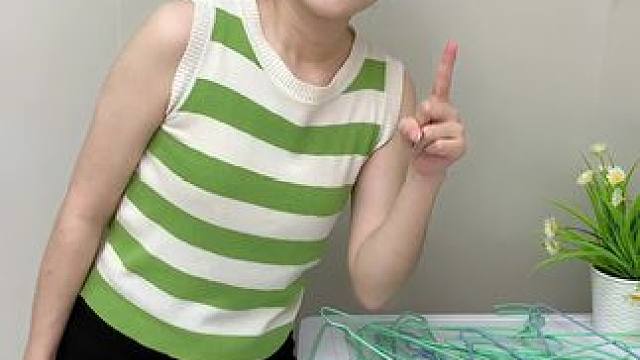 #兔耳脸盆架  可以收纳多个脸盆，家里的鞋刷都可以挂上去，还不占空间#免打孔  #小兔脸盆置物架