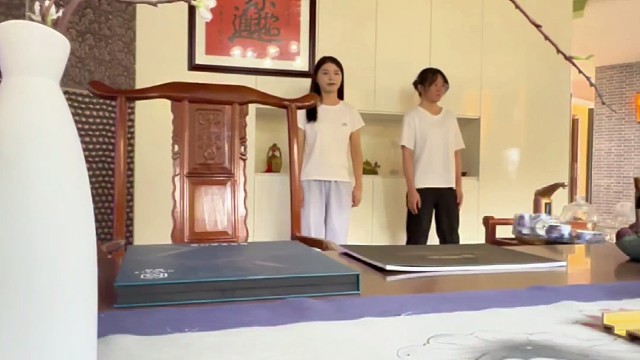 只要我不尴尬，尴尬的都是你们！