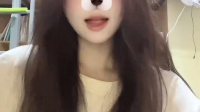 大家好!我是玉米 要是你惹我 我就是爆米花