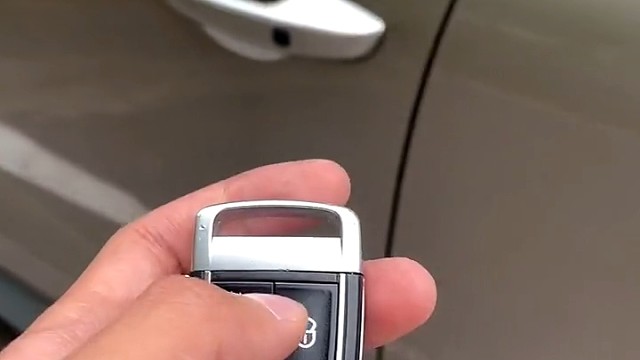 汽车钥匙没电了