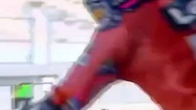 #压弯 #摩托车比赛 #motogp #滑胎过弯 #危险动作请勿模仿