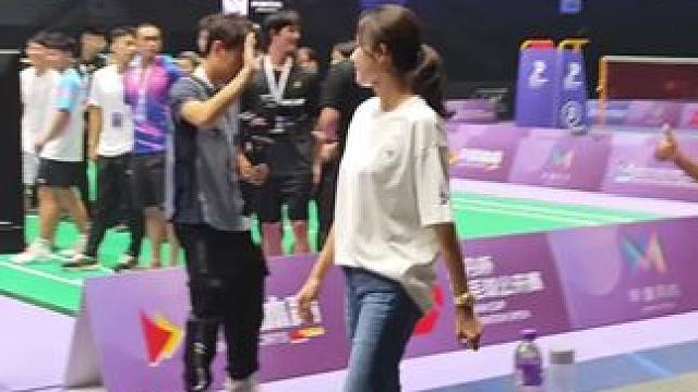 主角往往最后登场 