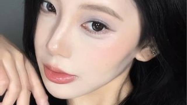 当普通人尝试千禧梦核妆 #redchamber #RC朱栈花仙子系列 #redchamber多用棒 