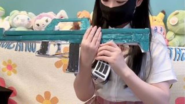 我花了24小时，用a4纸将95做成了可以玩的实物#明日之后 #明日之后赚金计划 #明日手艺人#手工 