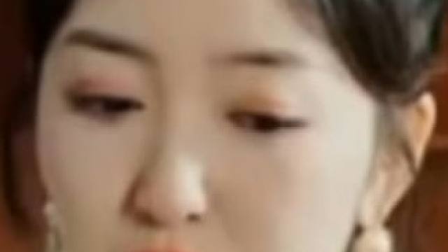 #因为一个片段看了整部剧 #爱微剧 #女儿别哭 #好剧推荐 #火爆短剧来袭好看又上头的短剧