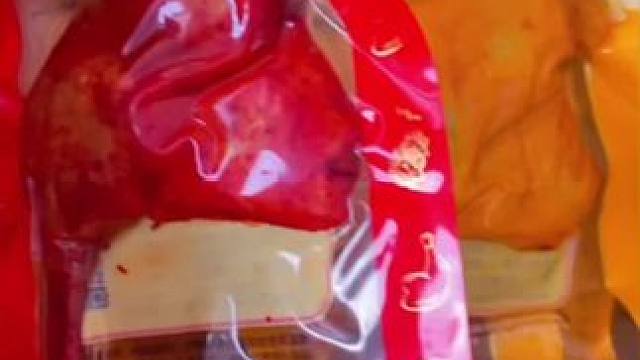 乡巴佬大鸭腿#好吃不贵经济实惠 #卤味熟食 #鸭货美食 #开袋即食