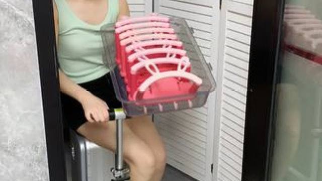 #兔耳脸盆架  可以收纳多个脸盆，家里的鞋刷都可以挂上去，还不占空间#免打孔  #小兔脸盆置物架