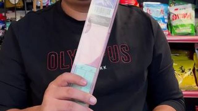 川泽伊势尼子线双钩 钓中大型鱼种必备的伊势尼子线双钩，鱼钩强硬，不易拉开钩门，子线进口原丝，抗卷耐磨