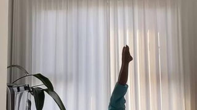 尽心尽力就好，有则锦上添花，无则顺其自然
#三点头倒立#下巴倒立#三点头倒立转下巴倒立#瑜伽路上 #