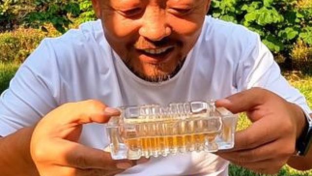 沙和尚陕西晚餐吃大肥肉，没想到本地兄弟要带我下高速 #户外美食 #自驾游