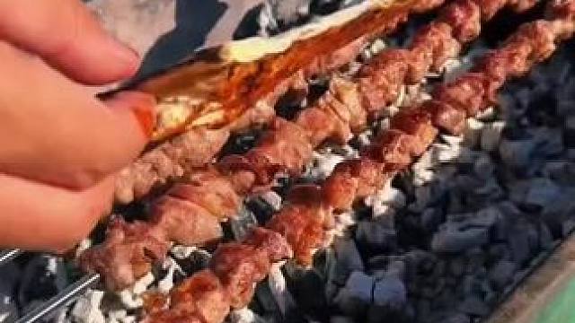 露营大肉串子 #户外美食 #露营美食报告 #露营报告