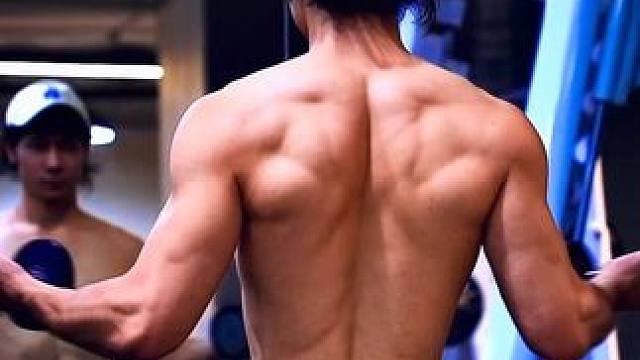 健身小白必备热身计划！ 健身小白基础热身计划！改善柔韧性、避免运动损伤！#热身 #热身运动 #热身动